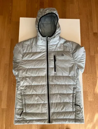 Chaqueta The North Face Gris