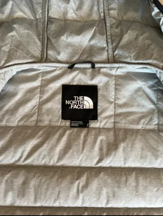 Chaqueta The North Face Gris