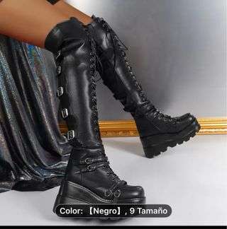 Botas Góticas Altas Negras Talla 41. pequeña
