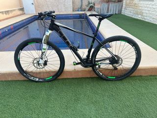 Bicicleta de Montaña Cube