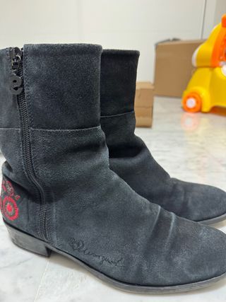 Botines Desigual Antelina Negros Talla 40