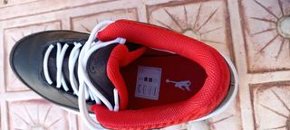 Nike Jordan Aura Max 3 Negro/Rojo