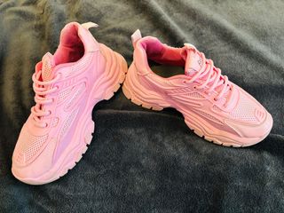 Zapatillas rosas suela ancha