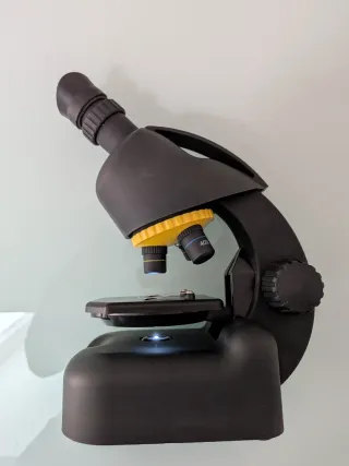 Microscopio National Geographic 40X-640X