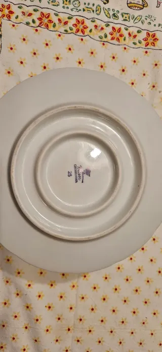 Salsera Thun Checoslovaquia. Una sola pieza.