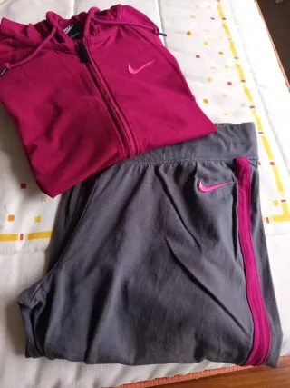 Conjunto deportivo Nike mujer