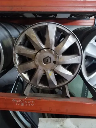 Llantas Renault 16