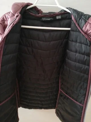 Chaqueta entretiempo granate talla L