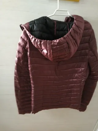 Chaqueta entretiempo granate talla L