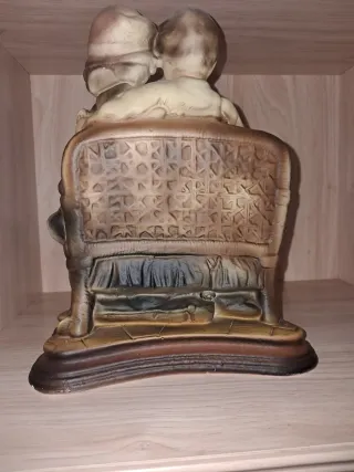 Figura de época 2 niños
