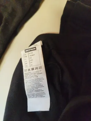 Mallas de esquí negras 3€ cada uno.