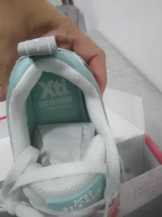 Zapatillas deportivas Xti talla 40