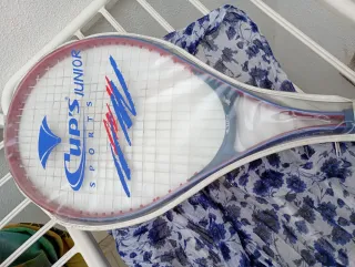 Raqueta de tenis Cups Hornet Pro