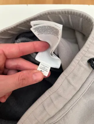 Nike Tech Fleece Gris