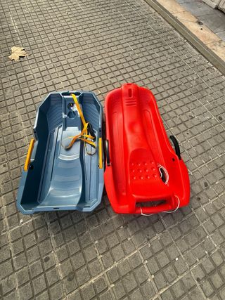 2 Trineo infantil rojo y azul