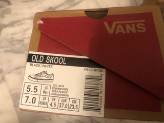Zapatillas Vans Old Skool Negras y Blancas