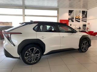 Toyota BZ4X 200E 4x2 STYLE PLUS