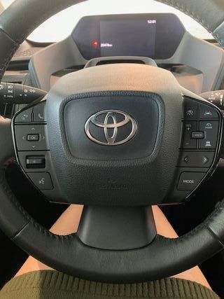 Toyota BZ4X 200E 4x2 STYLE PLUS