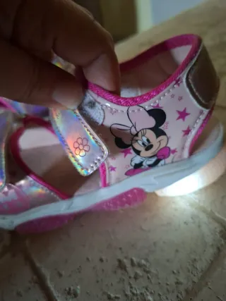 Sandali bambina Disney (con luci) rosa tg.30