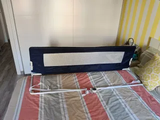 Barrera de seguridad para cama infantil