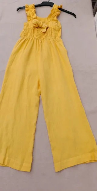 Mono Zara niña T10 volantes