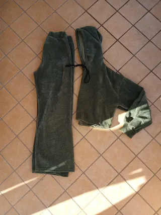 Coordinato velluto coste verde salvia