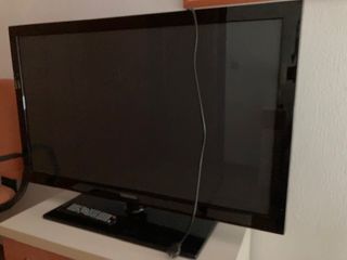 Televisor negro