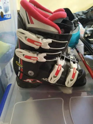 Equipo de esquí infantil