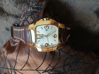 Reloj Lotus Mujer Dorado y Marrón