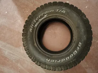 Neumático BFGoodrich All Terrain T/A 265/75R16