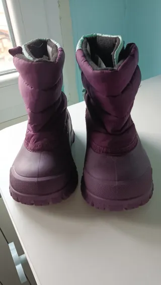Botas de nieve moradas