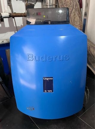 Caldera + depósito de Gasoil + Acumulador de agua