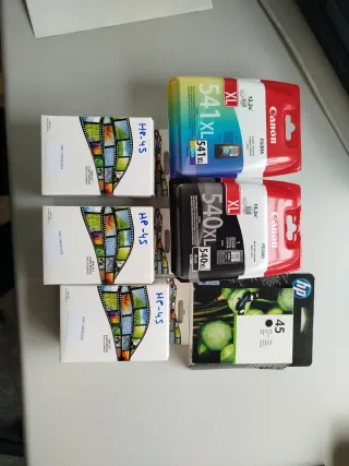 7 cartuchos variados