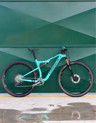 Orbea Oiz M10 XTR Carbono Full Kashima