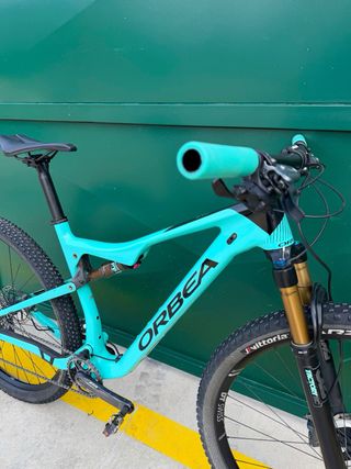 Orbea Oiz M10 XTR Carbono Full Kashima