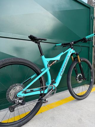 Orbea Oiz M10 XTR Carbono Full Kashima