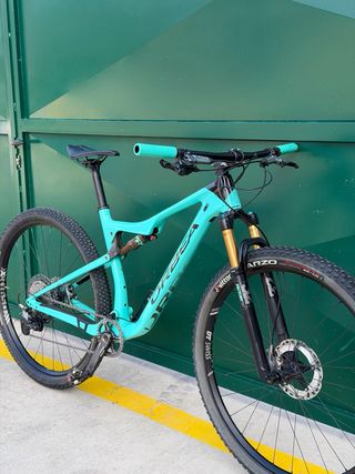 Orbea Oiz M10 XTR Carbono Full Kashima