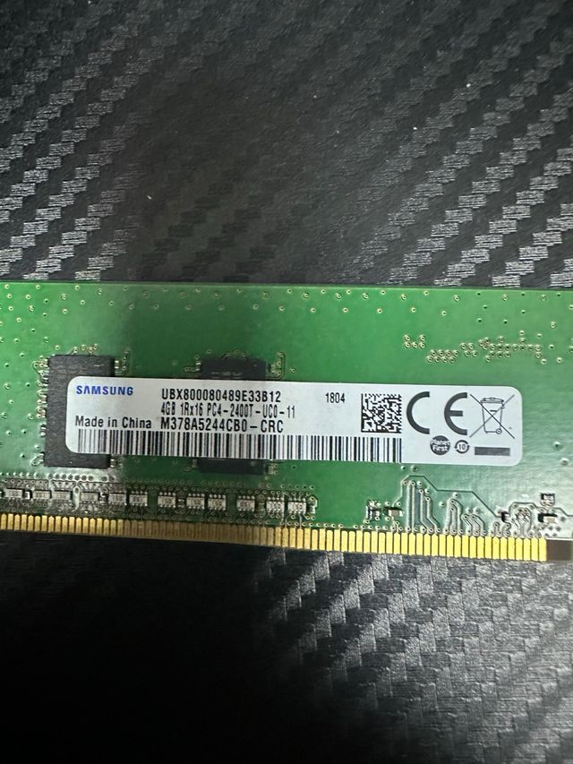Samsung RAM DDR4 4GB PC4-2400T#244CB0