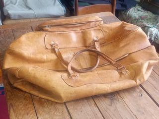 Bolsa de viaje de cuero argentino