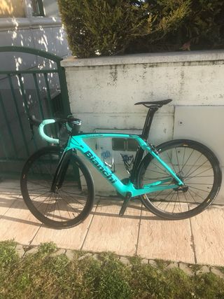 Bici Bianchi Oltre XR4 Carbono