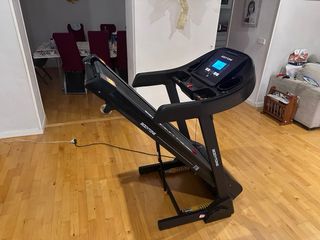 Cinta de correr Bodytone DT16