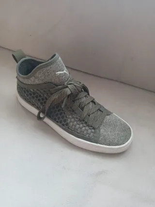 Zapatillas Puma grises y verdes