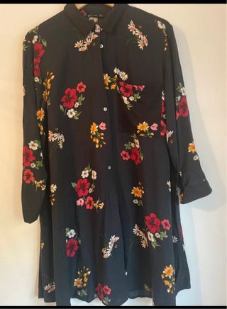 Vestido floral negro talla L, Stradivarius ( nuevo