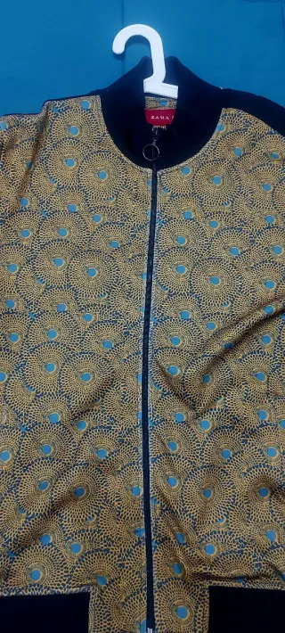 Blazer Zara estampado hombre