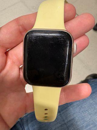 Apple Watch Series 4 Dorado