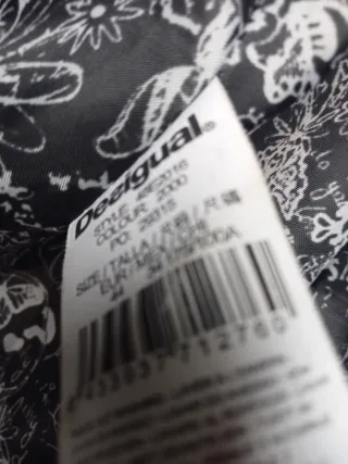 Abrigo Desigual Negro y Gris