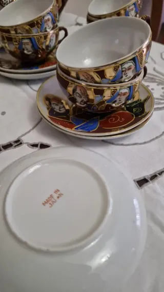 Set 10 Tazzine Giappone + Teiere