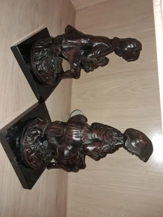 Pareja Figuras Base Mármol