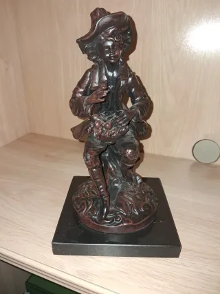 Pareja Figuras Base Mármol