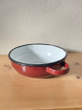 Pentolino vintage in metallo smaltato